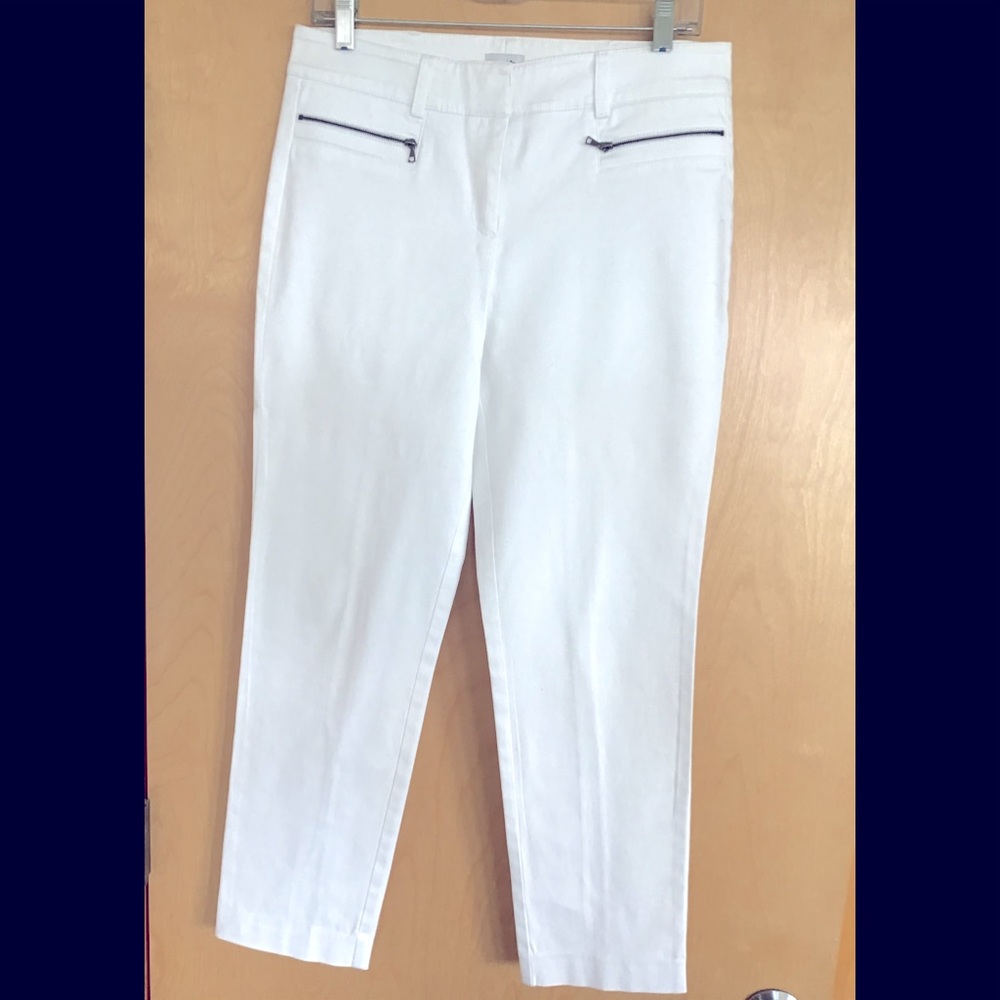 White Cache ankle length pants